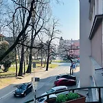 Apartmán Zielone Drzwi Cale Mieszkanie Rodzinne Blisko Centrum I Parku