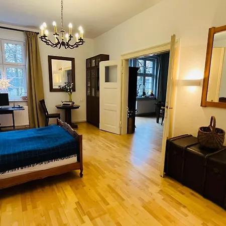 Lejlighed Zielone Drzwi Cale Mieszkanie Rodzinne Blisko Centrum I Parku Bytom