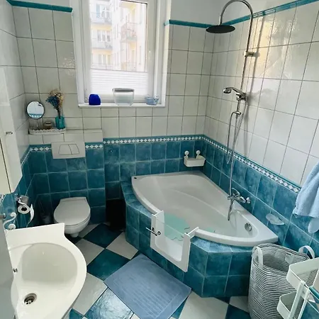 Appartement Zielone Drzwi I Family I Self Check-in I Near Centre Bytom