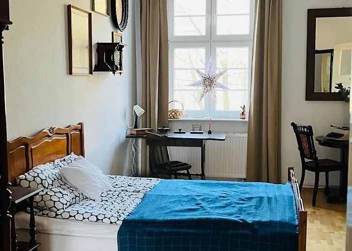 Zielone Drzwi Cale Mieszkanie Rodzinne Blisko Centrum I Parku Apartmán