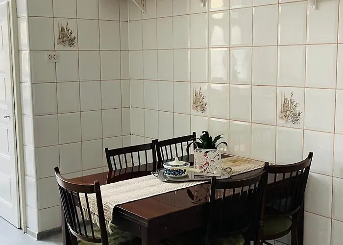 Zielone Drzwi Cale Mieszkanie Rodzinne Blisko Centrum I Parku